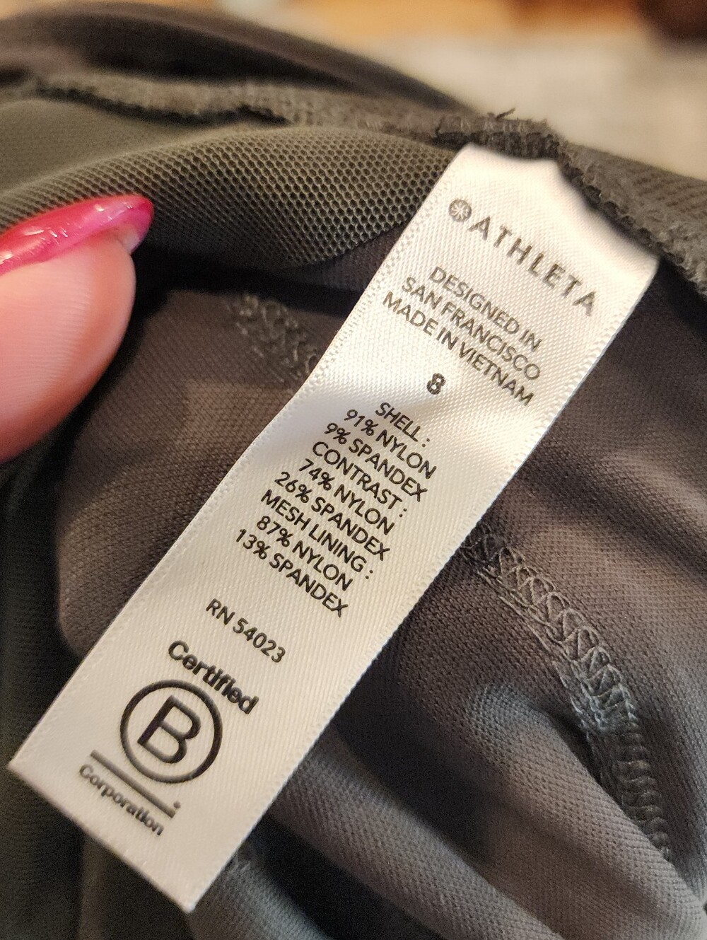 Athleta Headlands Hybrid Cargo Tight Pants Pull On Green Size 8 Hiking Trekking - Picture 15 of 16